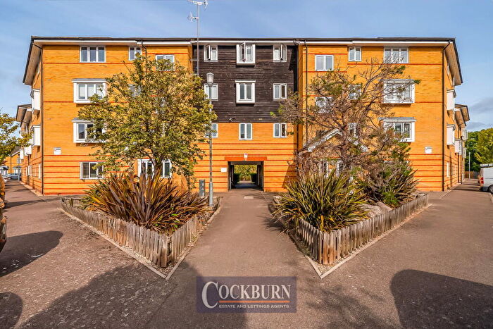 2 Bedroom Flat For Sale In Stanley Close, New Eltham, SE9