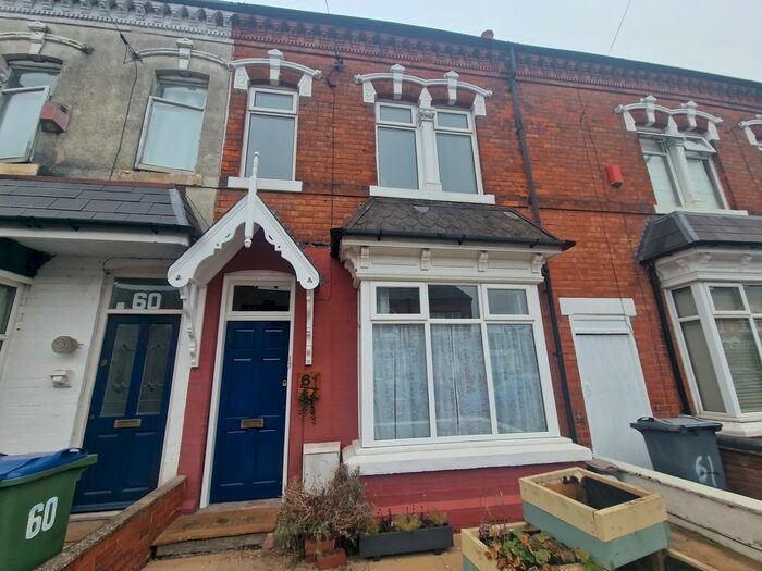 3 Bedroom Property To Rent In Milcote Road, Bearwood, Smethwick, B67