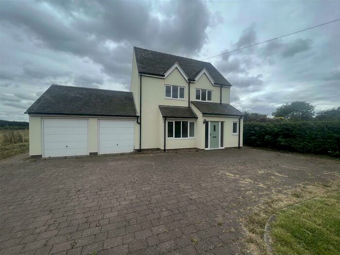 4 Bedroom House To Rent In Ashby Road, Woodville, Swadlincote, DE11