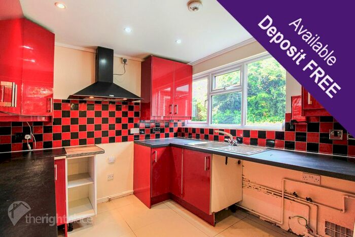 3 Bedroom Bungalow To Rent In Sheelin Grove, Water Eaton, Bletchley, MK2