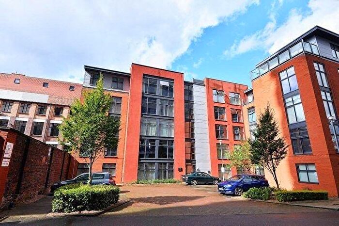 1 Bedroom Flat To Rent In Water Street, Birmingham, West Midlands, B3