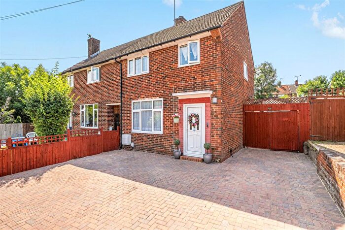 3 Bedroom Semi-Detached House For Sale In Amherst Drive, Orpington, BR5