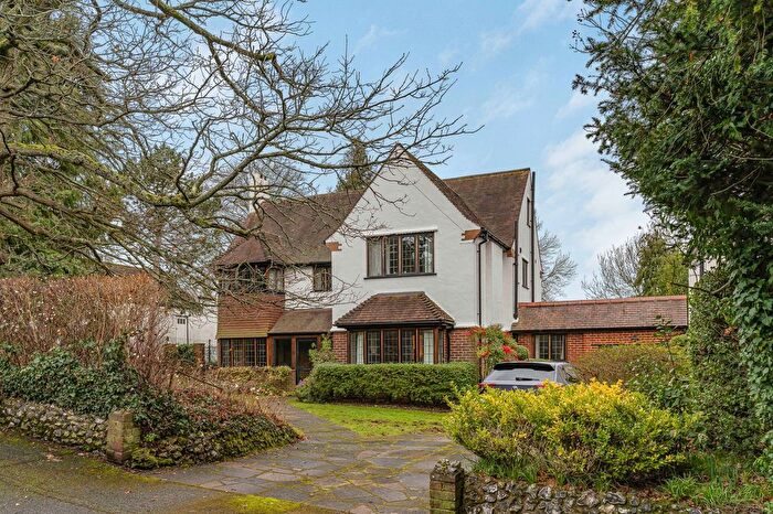 4 Bedroom Detached House For Sale In Hartley Old Road, Purley, CR8