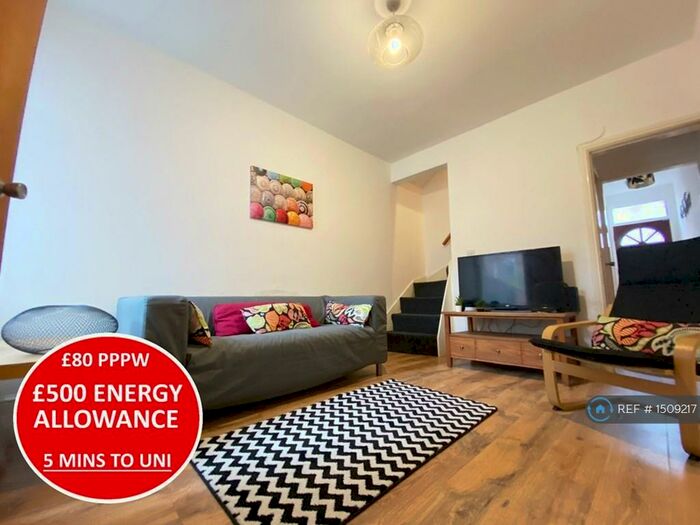 3 Bedroom Terraced House To Rent In Skipworth Street, Leicester, LE2