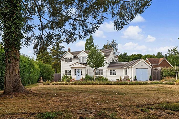 4 Bedroom Detached House For Sale In Park Lane, Kimpton, SG4