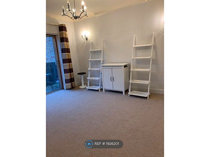 1 Bedroom Property To Rent In Arthur Road, New Malden, KT3