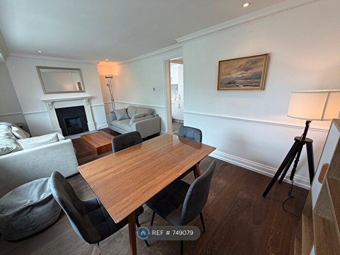 2 Bedroom Flat To Rent In Mulberry Lodge, Chelsea, SW10