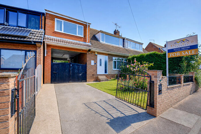 3 Bedroom Semi-Detached House For Sale In Osborne Road, Kiveton Park, Sheffield, S26