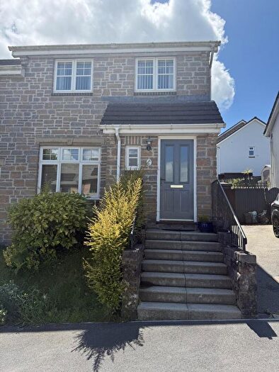 3 Bedroom Property To Rent In Boveway Drive, Liskeard, PL14