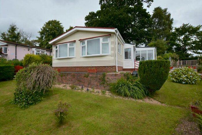 2 Bedroom Park Home For Sale In Neilshill Park, Mossblown, KA6