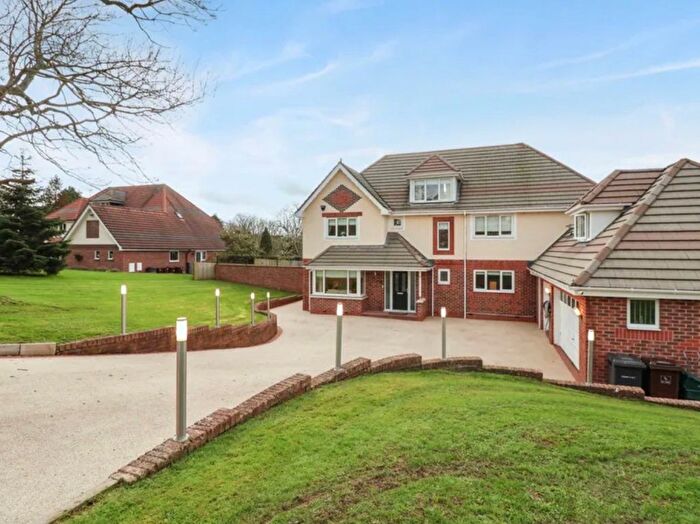 7 Bedroom Detached House To Rent In Pen Y Mynydd, Colwyn Bay, LL28