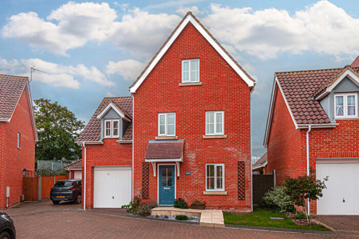 4 Bedroom Detached House For Sale In Mayhew Road, Rendlesham, IP12