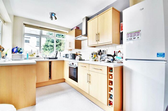 3 Bedroom House To Rent In Warwick Street, Sheffield, S10