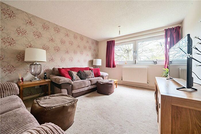 2 Bedroom Flat For Sale In Capper Road, Waterbeach, Cambridge, CB25