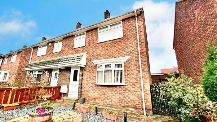 2 Bedroom Semi Detached House For Sale In South Street, Newbottle, Houghton Le Spring, Tyne And Wear, DH4