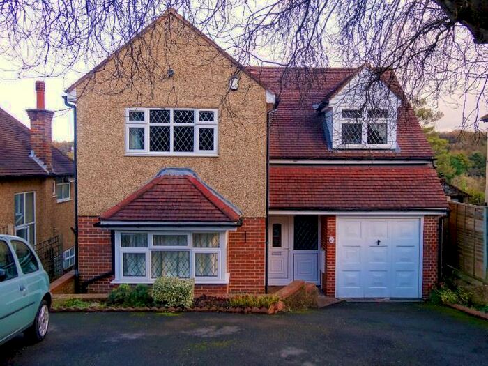 4 Bedroom Detached House To Rent In Riddlesdown Avenue, Purley, CR8