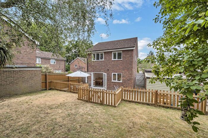 3 Bedroom Detached House For Sale In Lapwing Close, Thurston, Bury St. Edmunds, IP31