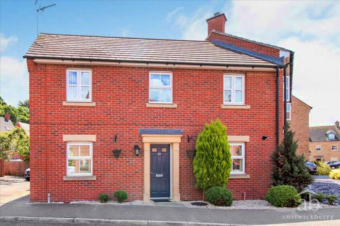 2 Bedroom Semi-Detached House To Rent In Halls Drift, Ipswich, IP5