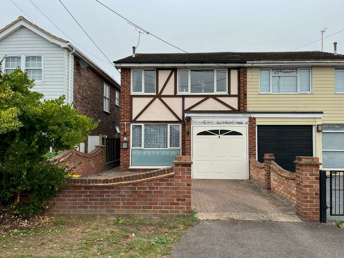 3 Bedroom Semi-Detached House To Rent In Westerland Avenue, Canvey Island, Essex, SS8