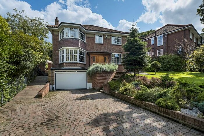 5 Bedroom Detached House To Rent In Bathgate Road, London, SW19