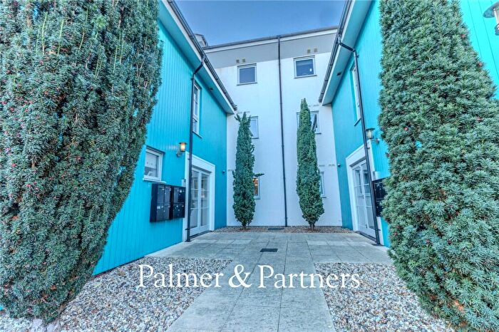 2 Bedroom Apartment To Rent In Downham Boulevard, Ipswich, Suffolk, IP3