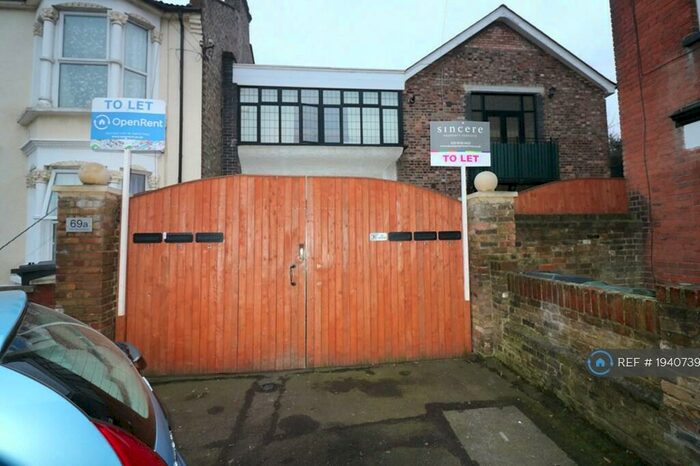 1 Bedroom Flat To Rent In Knotts Green Road, Leyton, E10