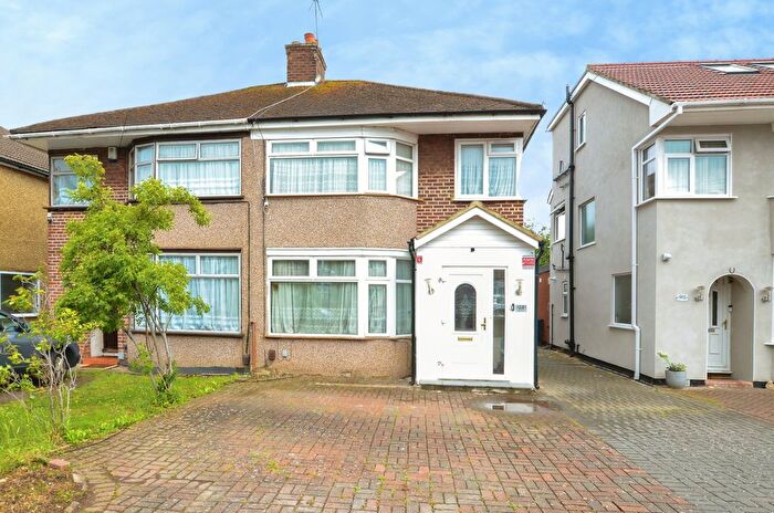 3 Bedroom Semi-Detached House For Sale In Elgin Avenue, Harrow, HA3