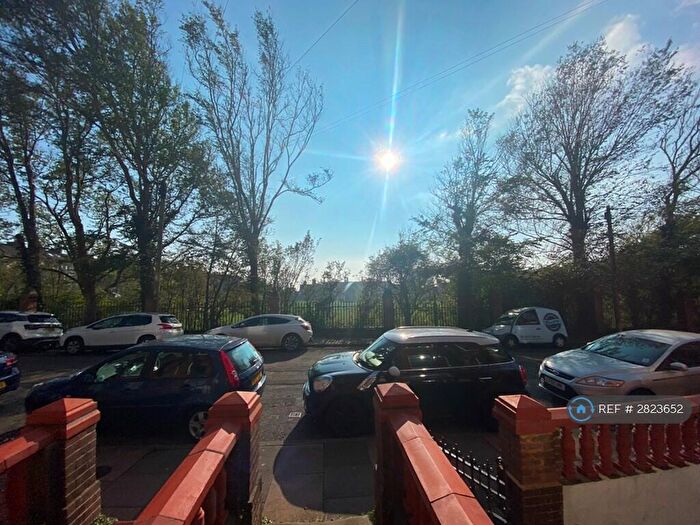 1 Bedroom Flat To Rent In College Terrace, Brighton, BN2