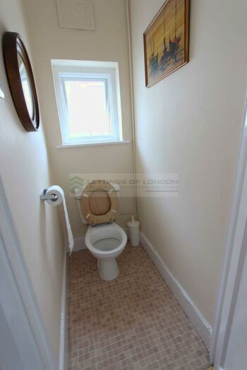 1 Bedroom Flat To Rent In Ellesmere Avenue, London, NW7