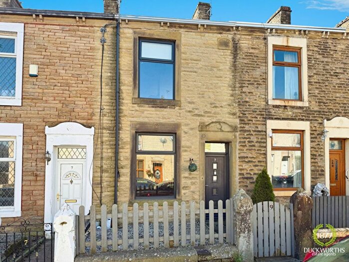 3 Bedroom Terraced House For Sale In Danvers Street, Rishton, BB1