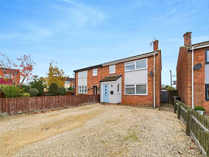 3 Bedroom Semi Detached House For Sale In Jubilee Place, Staunton, Gloucester, GL19