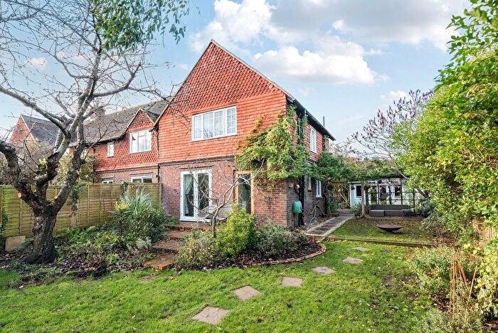 3 Bedroom End Terrace House For Sale In Bramswell Road, Farncombe, Godalming, GU7