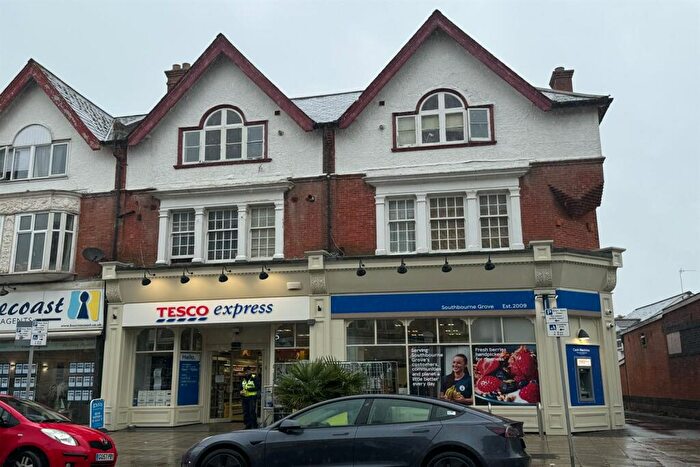 1 Bedroom Flat To Rent In Bedroom Top Floor Flat In Southbourne, BH6