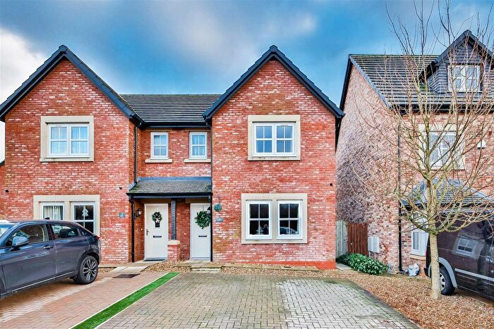 3 Bedroom Semi-Detached House For Sale In Beeston Grove, Clitheroe, BB7
