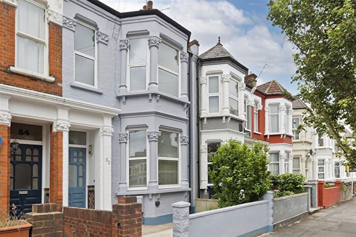 4 Bedroom Terraced House For Sale In Buchanan Gardens, Kensal Rise, NW10
