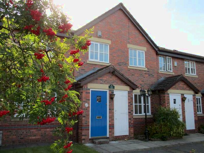 3 Bedroom Semi-Detached House To Rent In Ely Mews, Churchtown, PR9