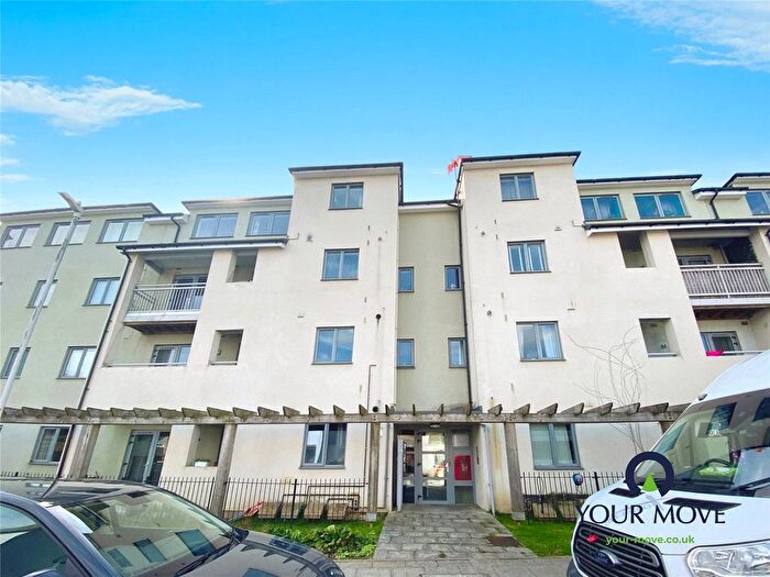 2 Bedroom Flat To Rent In Adams Drive, South Willesborough, Ashford, Kent, TN24