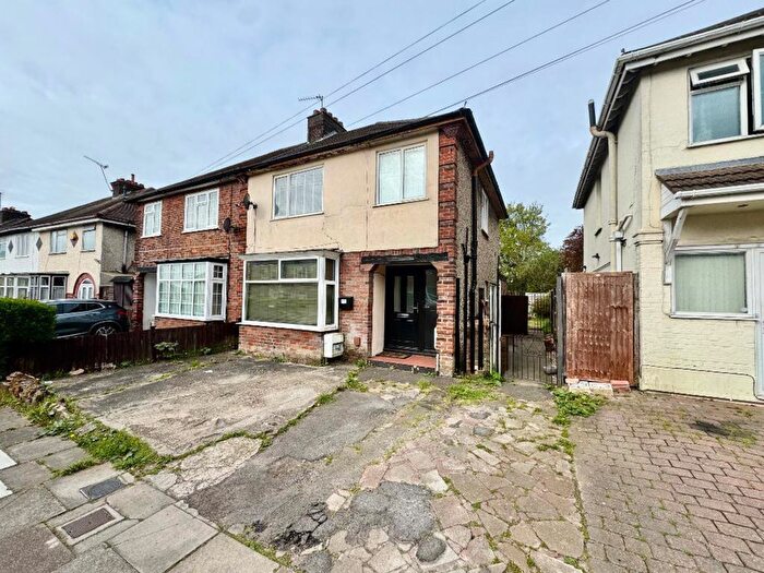1 Bedroom Flat For Sale In Richmond Hill, Luton, LU2