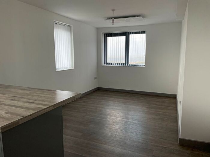 2 Bedroom Flat To Rent In Church, Road, Liverpool, L22