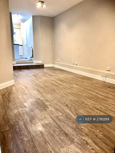 Studio To Rent In Church Road, St. George, Bristol, BS5