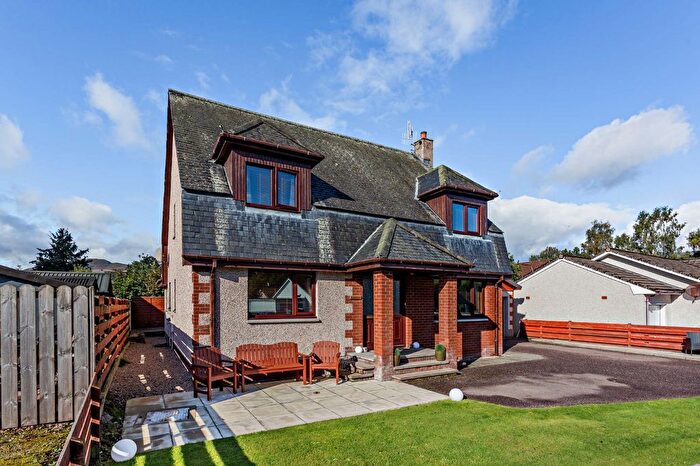 4 Bedroom Detached House For Sale In Newtonmore, Inverness-Shire, PH20