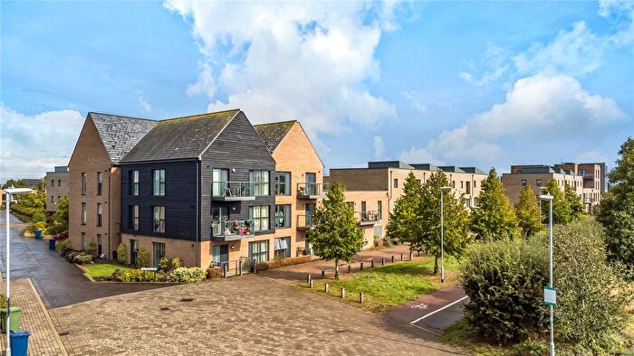2 Bedroom Flat To Rent In Vicarage Way, Trumpington, Cambridge, Cambridgeshire, CB2