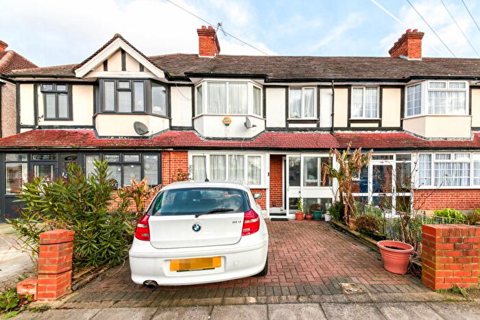 3 Bedroom Terraced House For Sale In Dahlia Gardens, Mitcham, CR4