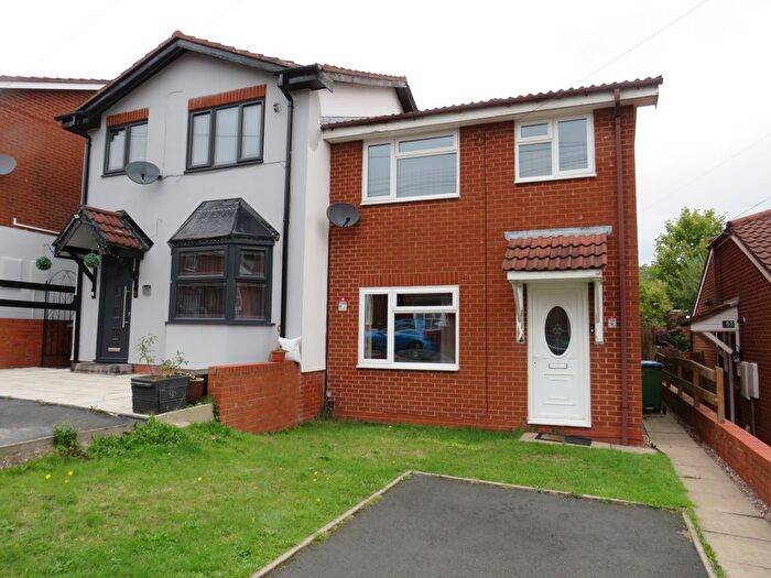 3 Bedroom Property To Rent In St. James Road, Oldbury, B69