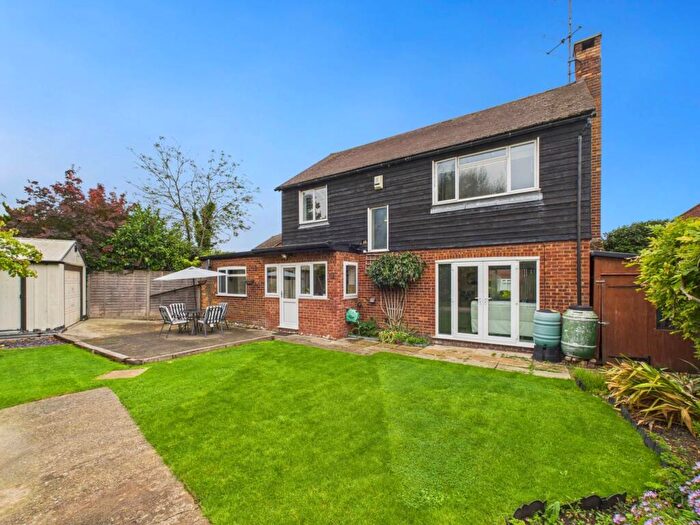 4 Bedroom Detached House For Sale In Ligo Avenue, Stoke Mandeville, HP22