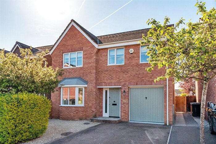 4 Bedroom Detached House For Sale In Willow Drive, Monmouth, Monmouthshire, NP25