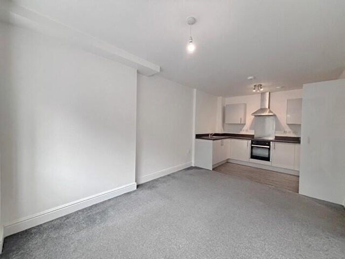 1 Bedroom Apartment To Rent In Guild House, SN1