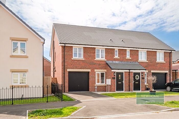 3 Bedroom Semi-Detached House For Sale In Dent Road, Stockton-On-Tees, TS21