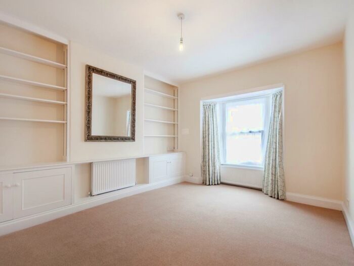 1 Bedroom Apartment To Rent In James Street, East Oxford, OX4