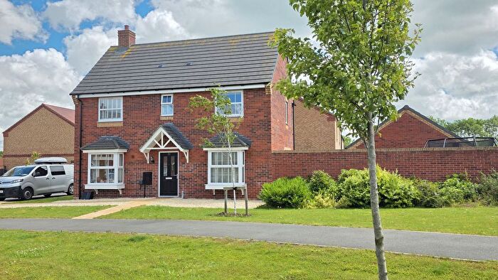 3 Bedroom Detached House For Sale In Envoy Rise, Southam, CV47